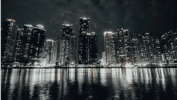 秋色之空全集 - 城市之光：霓虹背后的人间烟火